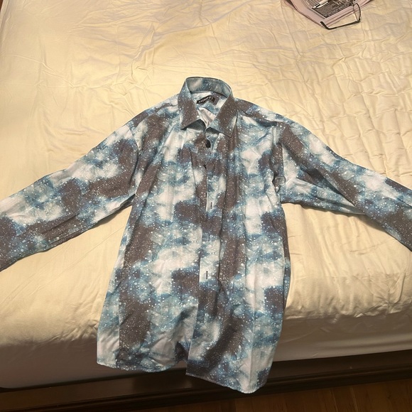 Men’s shirt - Picture 1 of 2